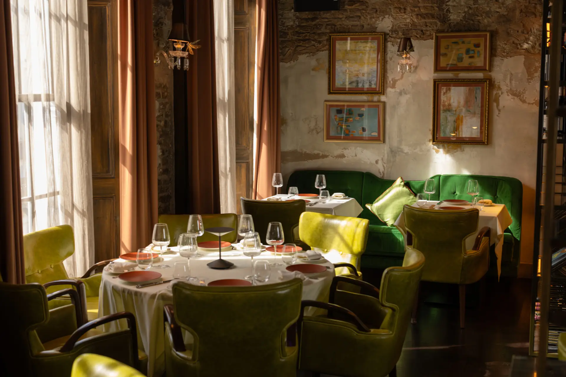 Private Dining & Events — Bespoke celebrations for up to 250 guests in the heart of Knightsbridge.